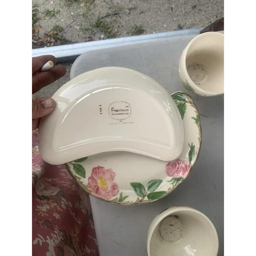 Desert Rose Crescent Salad Plate Early USA